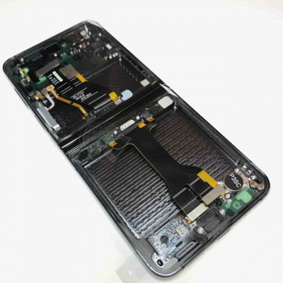 Дисплейный модуль Samsung F731B  Galaxy Z Flip 5 фото GH82-31827A